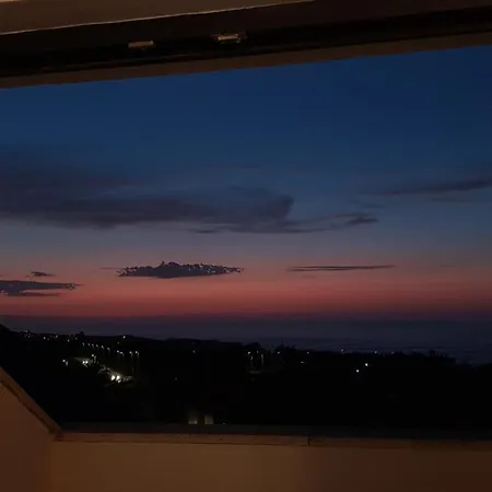 Hotel Calas De 3*