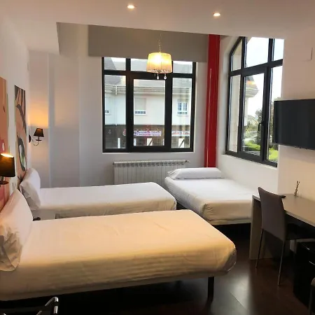 Calas De 3* 리엔크레스