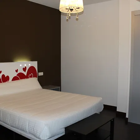 Calas De 리엔크레스