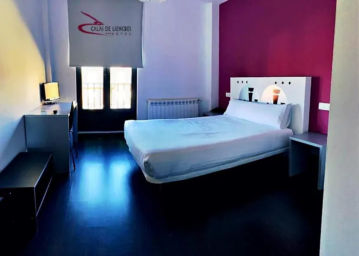 Calas De מלון 3*